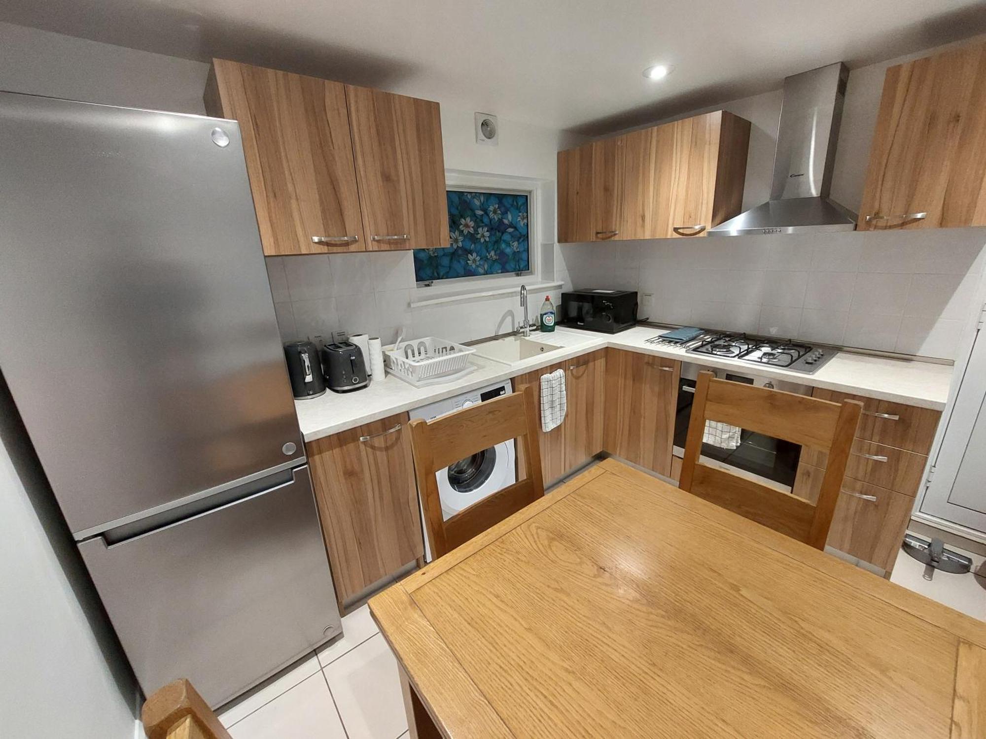 Cosy North Kensington Family Apartment For 4 Persons - Children Stay Free Londra Exterior foto